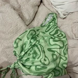 one shoulder green abstract print tank top